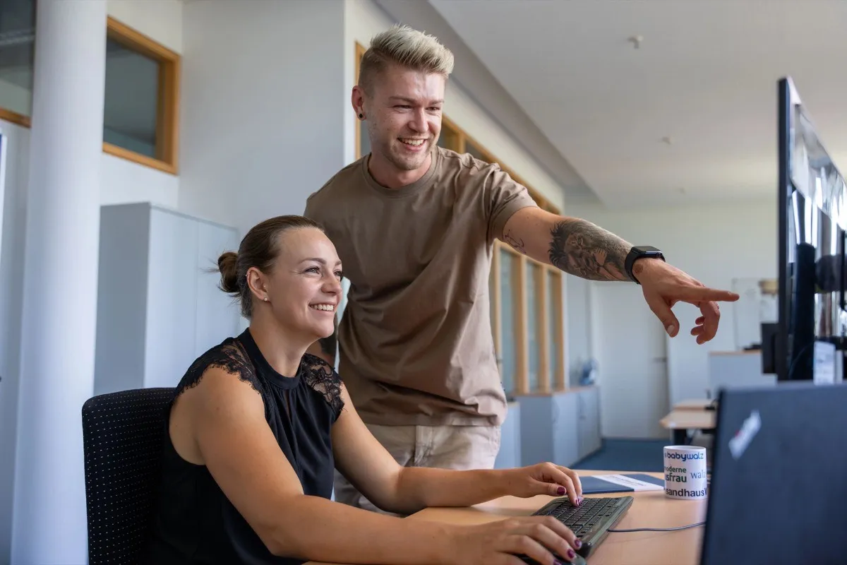 E-Commerce Lager Mitarbeiter Bodensee